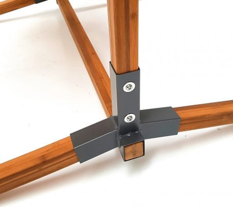close-up hangstoel standaard